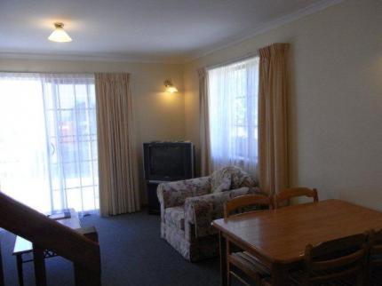 Kitty'S Cottages - Managed By Big4 Strahan Holiday Retreat Екстер'єр фото